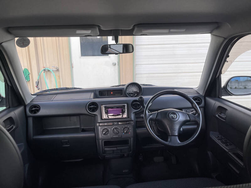 2000 Toyota BB