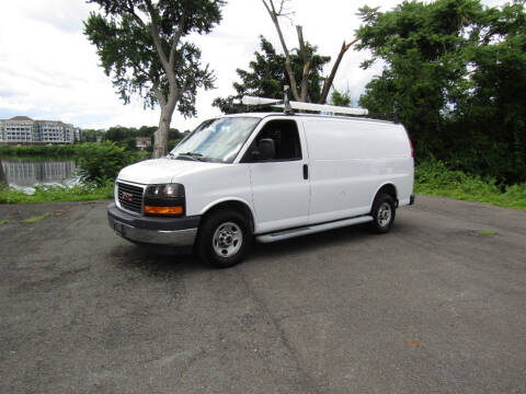 2018 GMC Savana 2500