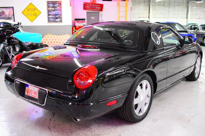 2002 Ford Thunderbird Deluxe