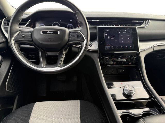 2022 Jeep Grand Cherokee Laredo