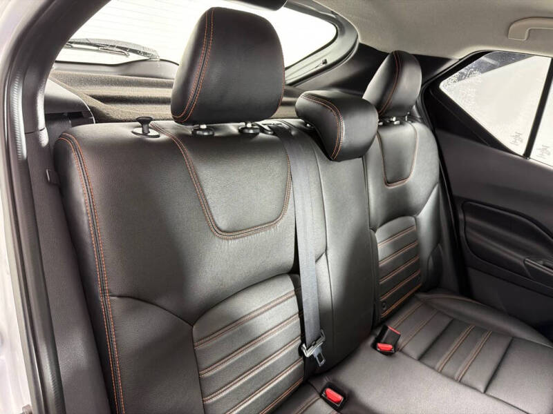 2018 Nissan Kicks SR