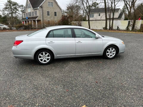 2005 Toyota Avalon XL