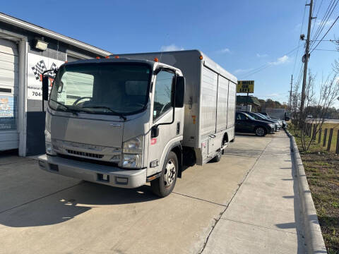 2016 Isuzu NRR for sale at NATIONAL CAR AND TRUCK SALES LLC in Concord NC