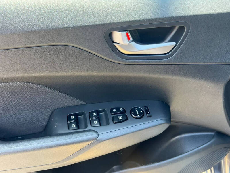 2019 Hyundai Accent