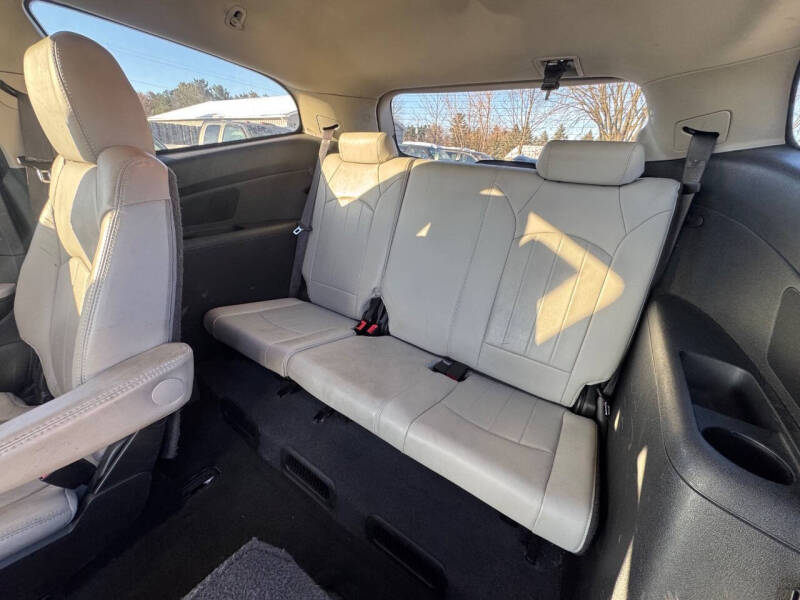 2011 Chevrolet Traverse LTZ