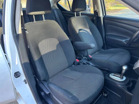 2018 Nissan Versa
