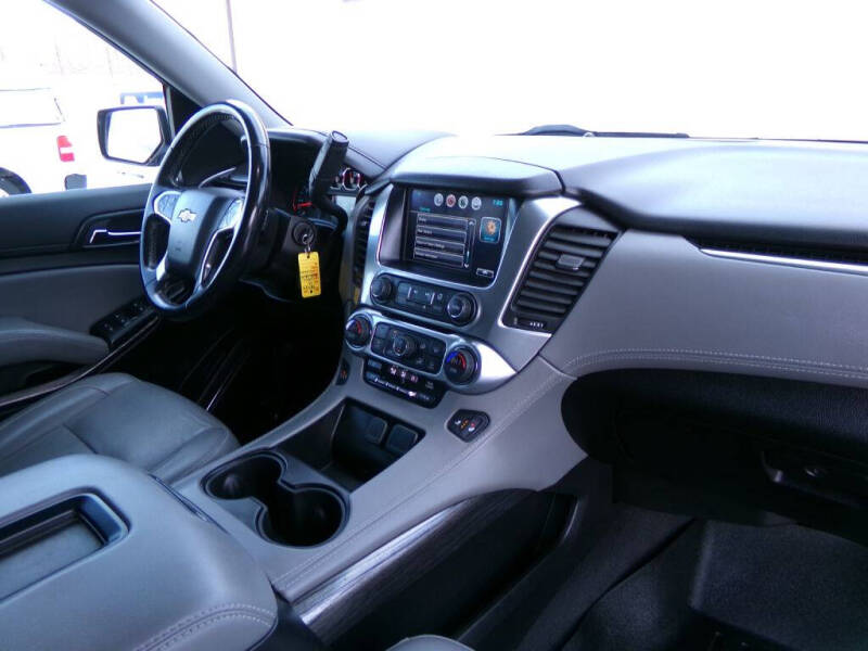 2019 Chevrolet Suburban LT