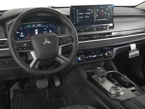 2026 Mitsubishi Outlander SEL