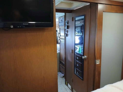 2011 Tiffin Allegro Breeze 28BR