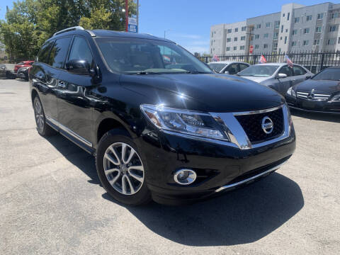 2013 Nissan Pathfinder SL