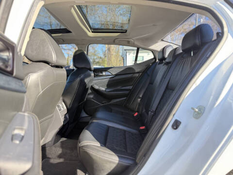 2019 Nissan Maxima Platinum