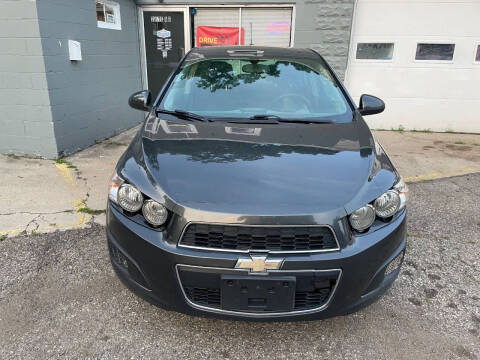 2016 Chevrolet Sonic LT Auto
