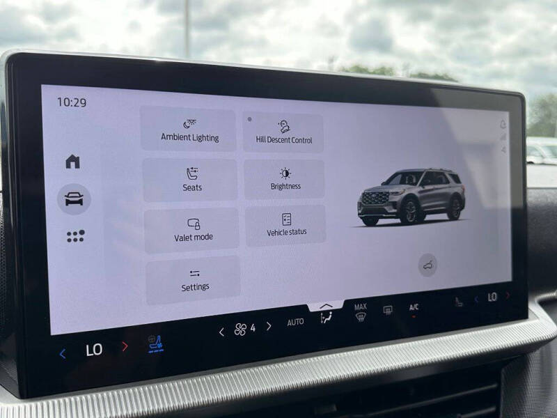 2025 Ford Explorer ST