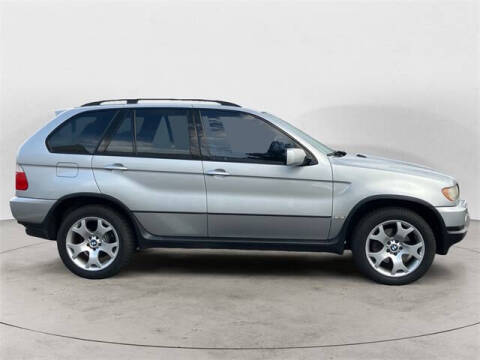 2001 BMW X5 4.4i