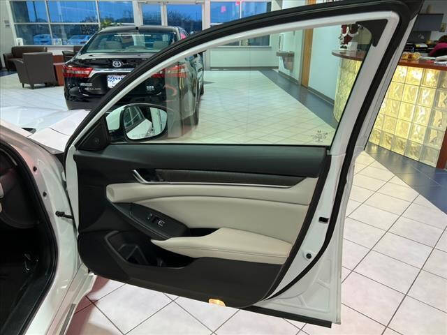 2019 Honda Accord Hybrid Touring