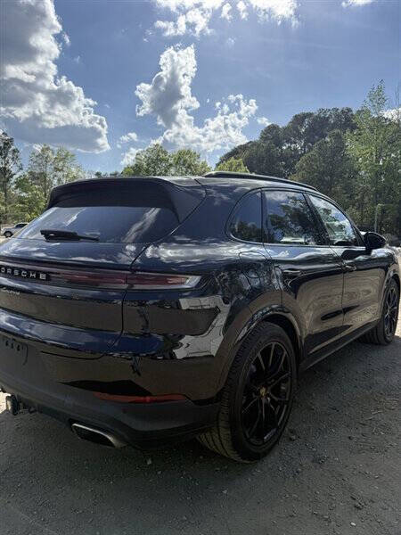 2024 Porsche Cayenne