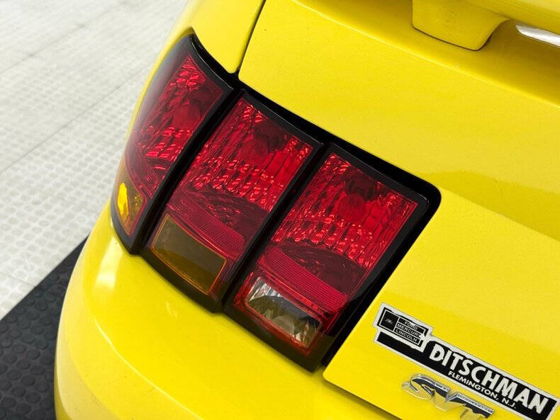 2001 Ford Mustang SVT Cobra