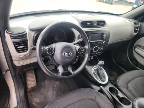 2017 Kia Soul +