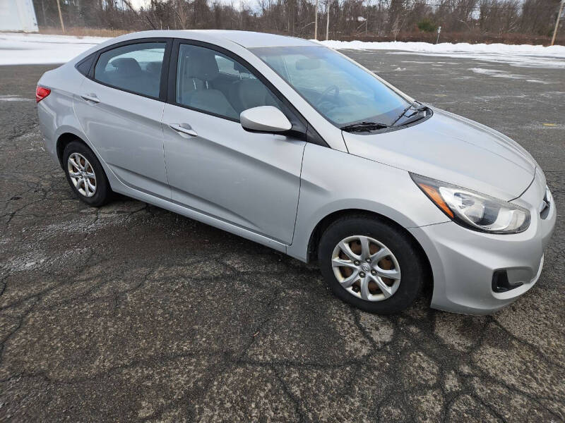 2013 Hyundai Accent GLS
