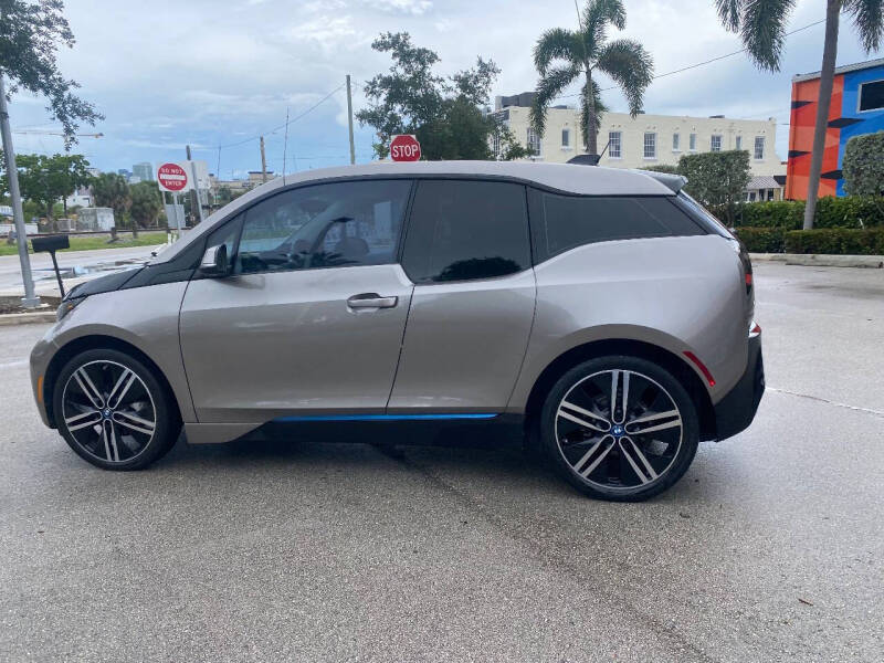 2014 BMW i3 Base photo 17