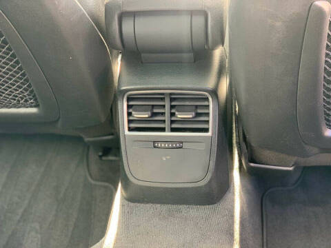 2016 Audi A3 Sportback e-tron 1.4T Premium Plus