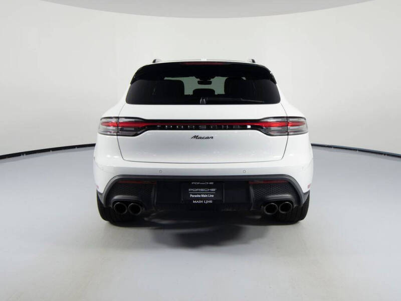 2026 Porsche Macan