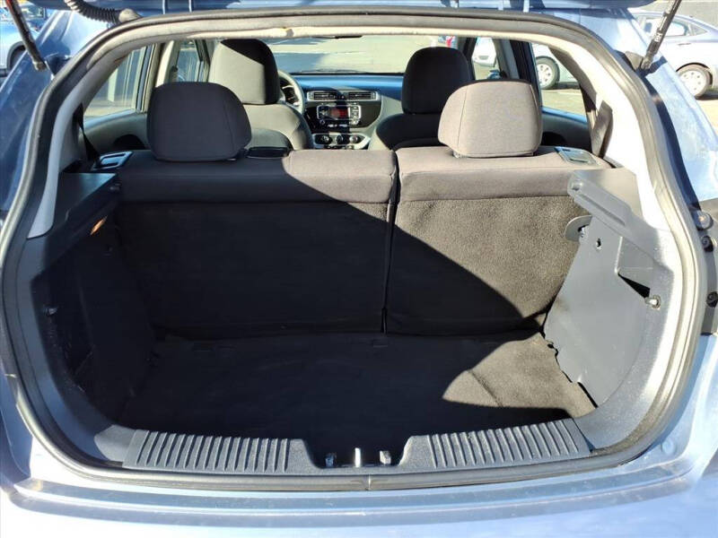 2016 Kia Rio 5-Door LX