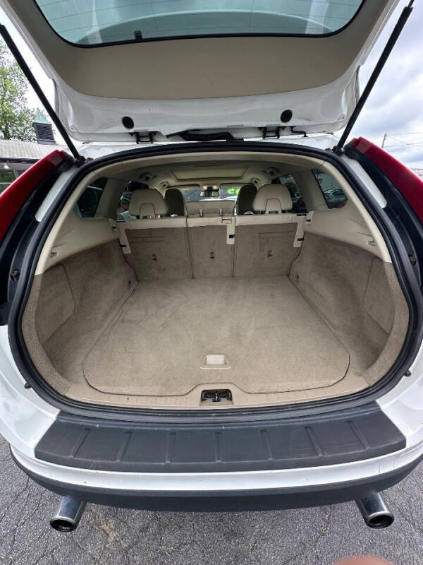 2013 Volvo XC60 3.2 Platinum