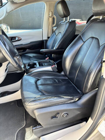 2018 Chrysler Pacifica Touring L