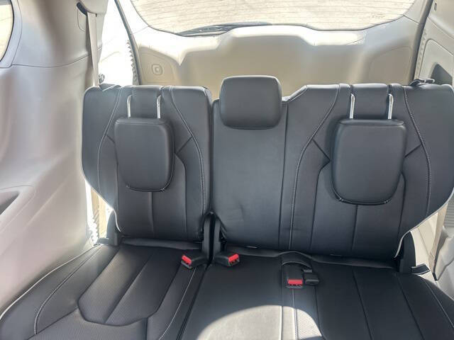 2024 Chrysler Pacifica Limited