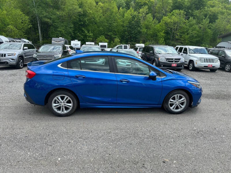 2017 Chevrolet Cruze LT Auto