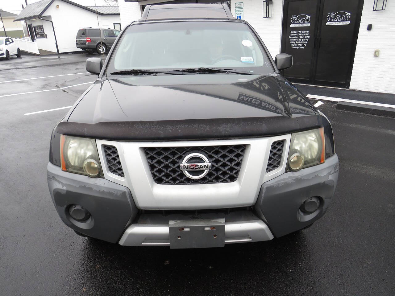 2011 Nissan Xterra for sale at Colbert's Auto Outlet in Hickory, NC