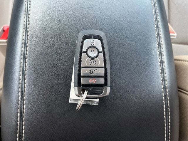 2023 Ford Explorer 38