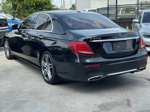 2017 Mercedes-Benz E-Class E 300