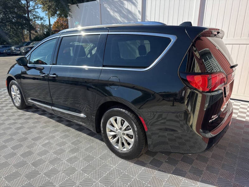 2019 Chrysler Pacifica Touring L