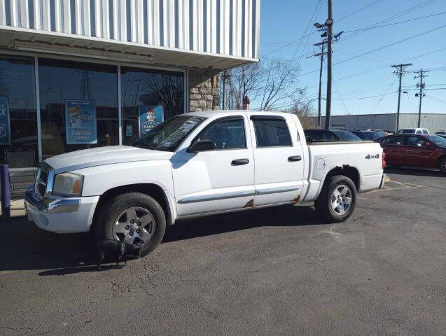 2005 Dodge Dakota Laramie's photo