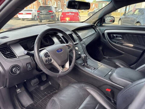 2016 Ford Taurus SEL