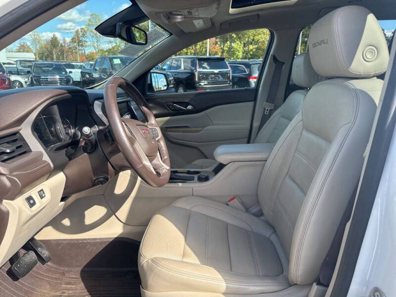 2017 GMC Acadia Denali