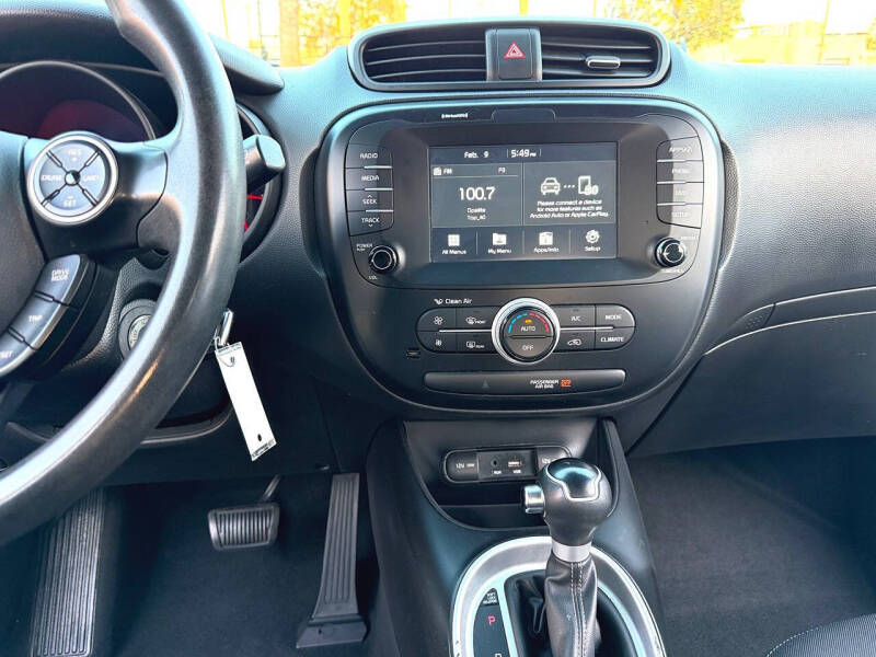 2019 Kia Soul +