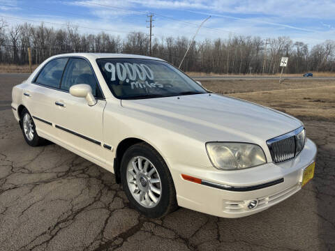 2004 Hyundai XG350 for sale at Sunshine Auto Sales in Menasha WI