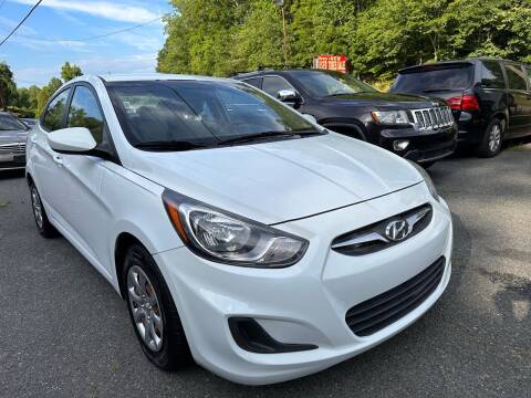 2014 Hyundai Accent for sale at D & M Discount Auto Sales in Stafford VA