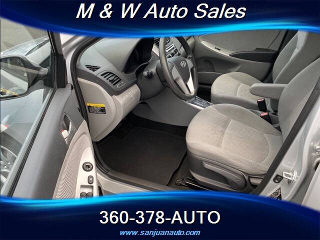 2012 Hyundai Accent GLS