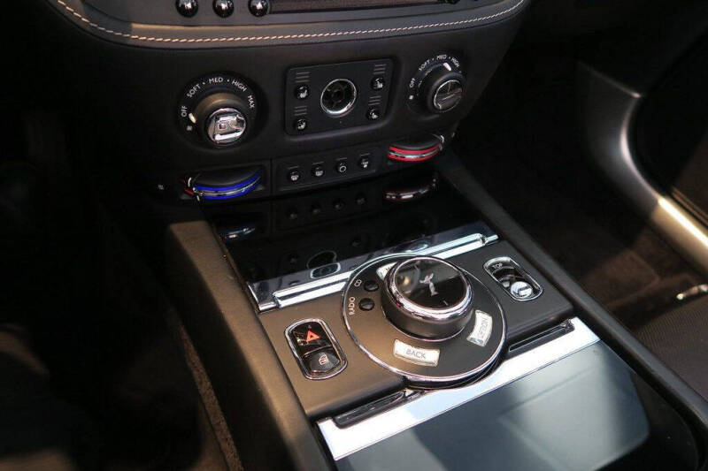 2017 Rolls-Royce Dawn