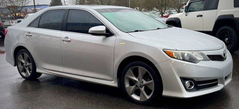 2014 Toyota Camry SE V6