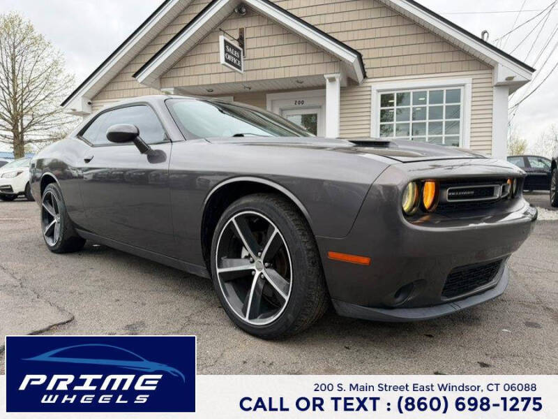 2015 Dodge Challenger SXT
