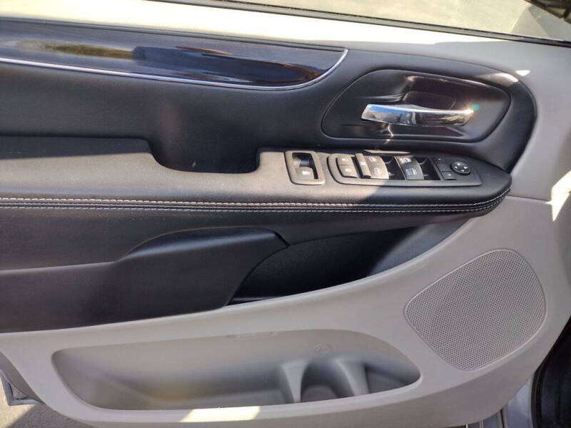 2016 Dodge Grand Caravan SE Plus