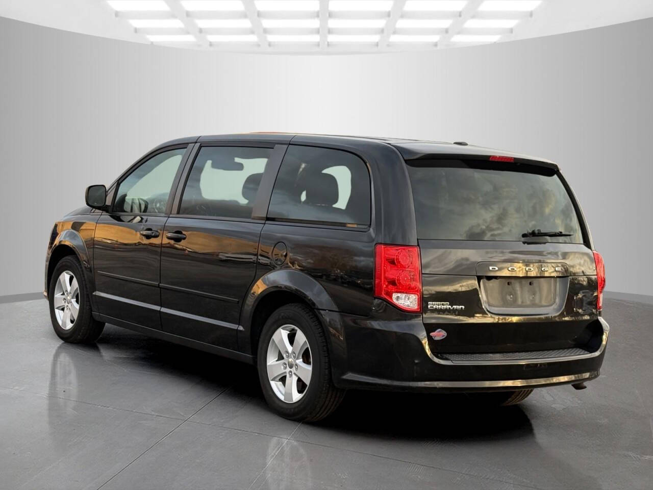 2015 Dodge Grand Caravan for sale at Used Cars Toledo in Oregon, OH