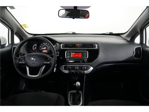 2016 Kia Rio LX