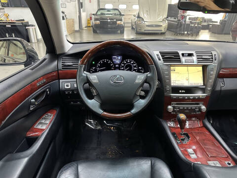2011 Lexus LS 460