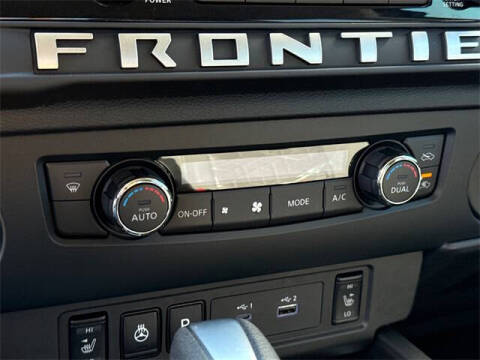 2026 Nissan Frontier SV